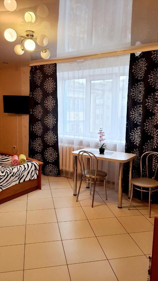 Apartments on Sotsialisticheskaya Bobruisk Exterior foto